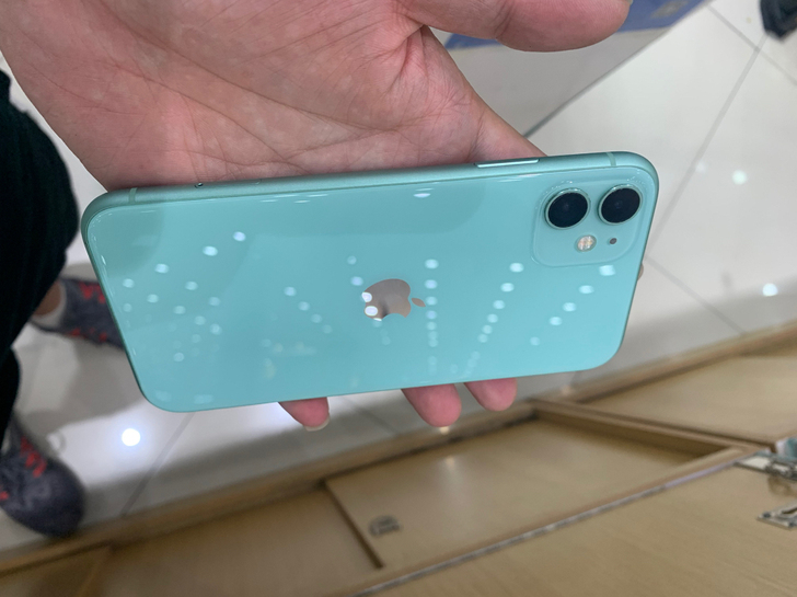 苹果11国行128G，