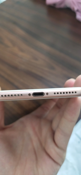闲置苹果8P  成色好  略有磨损  省内...