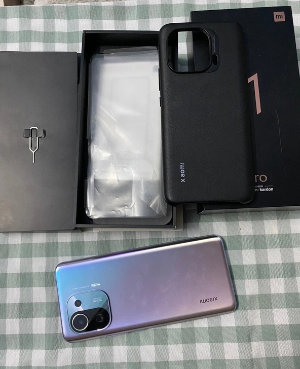 小米11pro紫色配置8+256gb ,全...