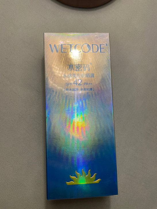 水密码防晒霜,40PA,防水抗汗的,怀孕用...