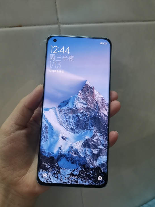 小米11 蓝色 8+128 成色95新
