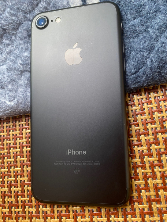 iPhone7 成色如图 128G 电池健...