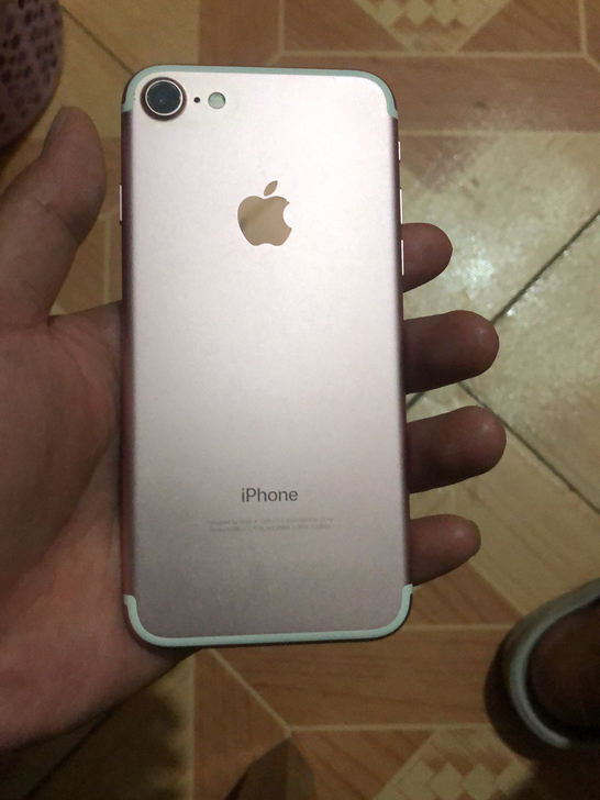 苹果7美版无锁32g