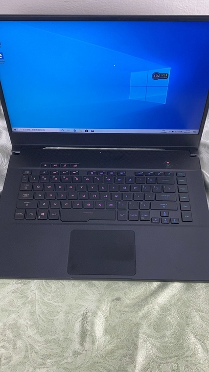 华硕玩家国度 华硕ROG冰刃4新锐笔记本电脑