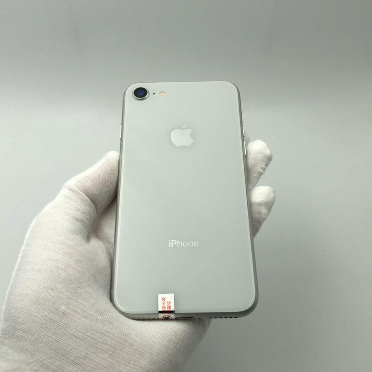 白色苹果8，全网通，无锁id已经退出，功能...
