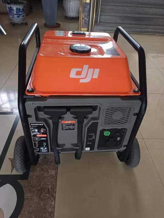 全新大疆T10飞机套装 未拆封