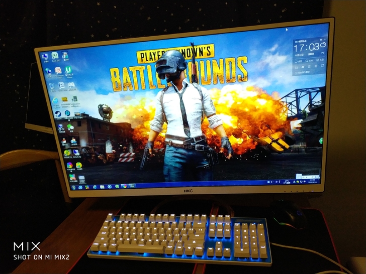 Hkc32寸超薄金属底座显示器，二手，网吧...