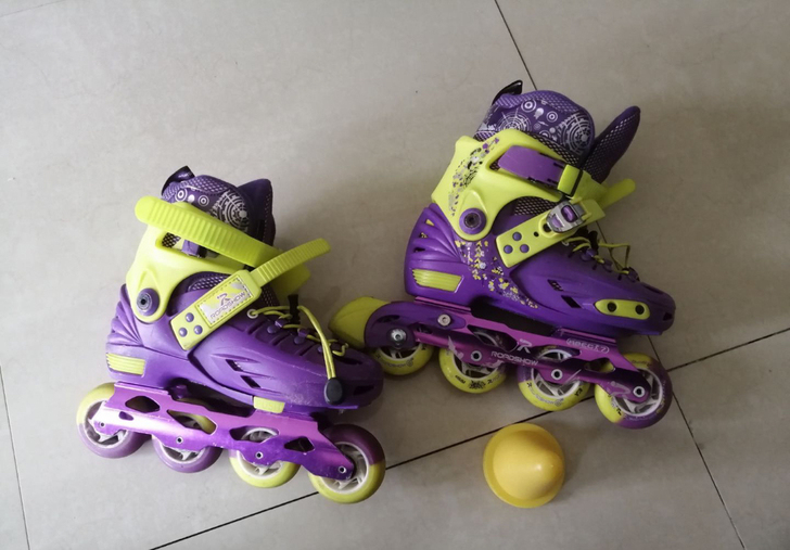 ROADSHOW/乐秀 轮滑鞋