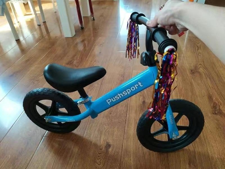 全新儿童两轮平衡车59元包邮