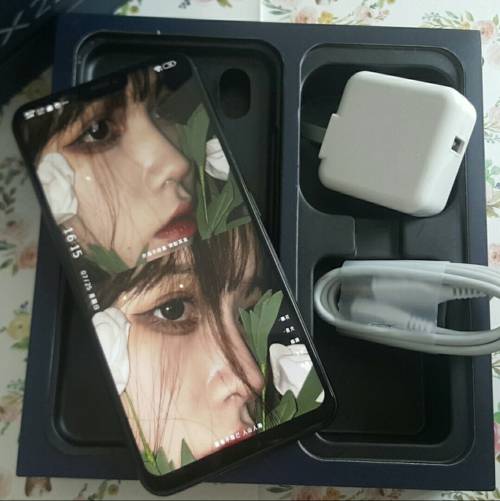 vivo X21 黑色 6+128高配置
