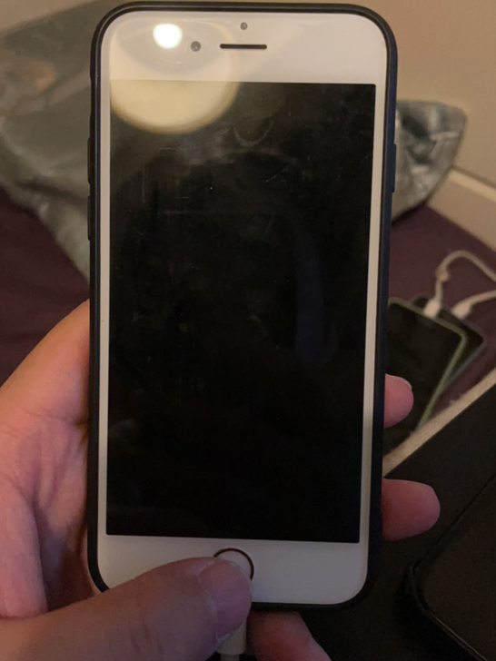 收几个二手苹果7,价格500,不要修过的,...