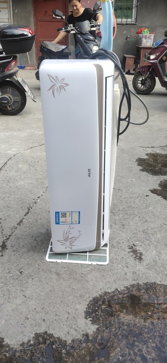 拆迁转让,格力,奥克斯,美的,空调四台。1...