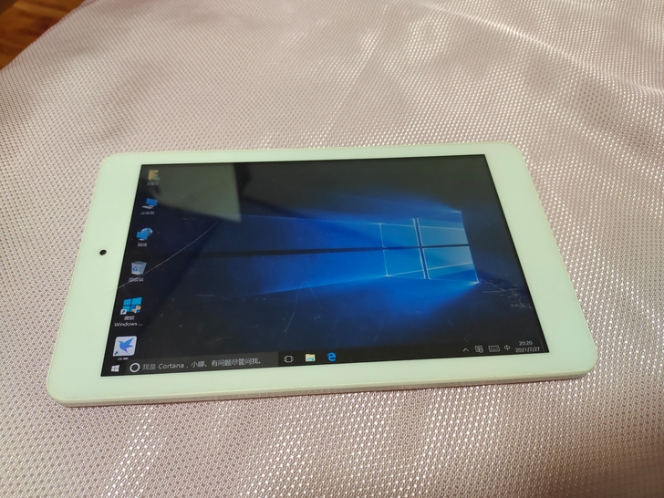 酷比魔方iwork8旗舰版，赠键盘套。京东...