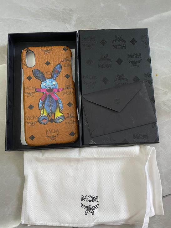 MCM经典正品印花兔子X/XS苹果手机保护壳