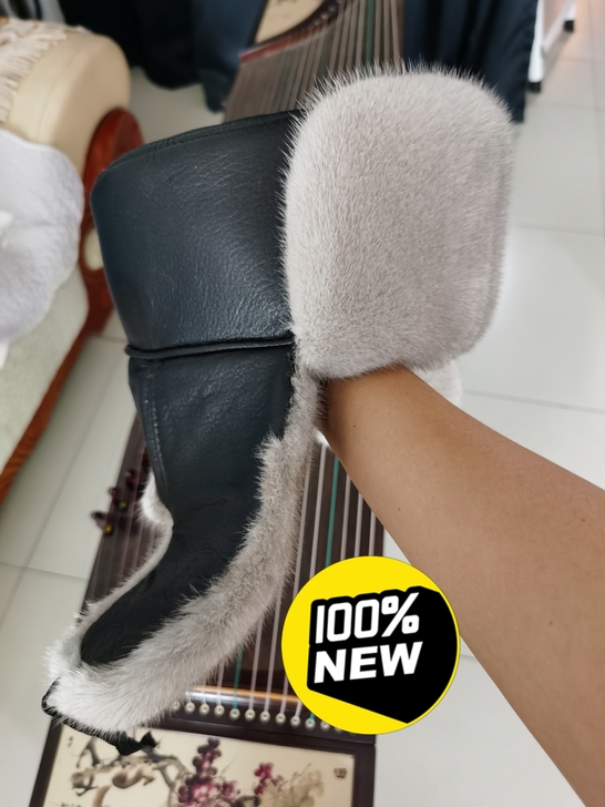 朋友去看查干湖捕鱼之前订做的护耳雷锋帽，结...