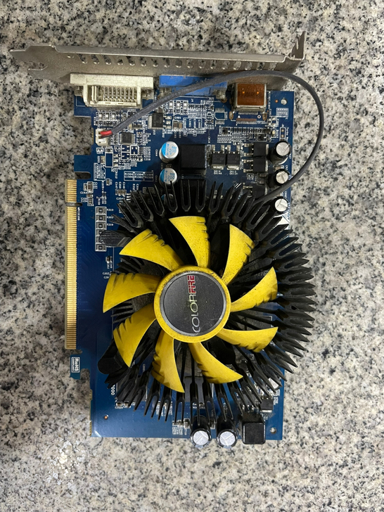 七彩虹HD 5750 512显卡