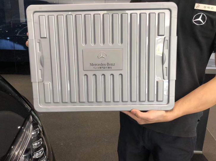 奔驰原厂整理箱车用载收纳箱后备箱储物盒折叠...