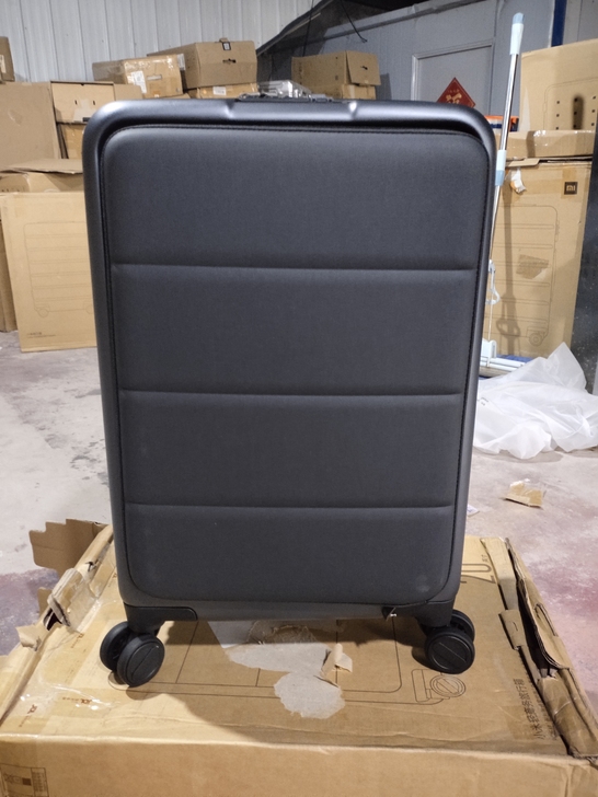 小米20寸前开盖登机箱，九八新左右，静音万...