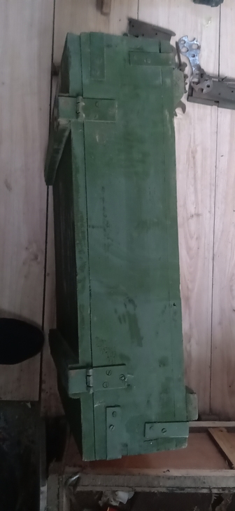 出售木箱一个  品相看图自定  有需要的私...