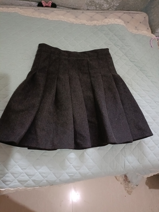 半身裙   秋冬款95斤以下的来   有内衬