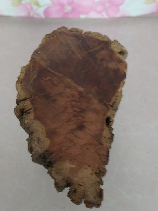 枣木全红骨料,雕刻摆件,做串百年老料。