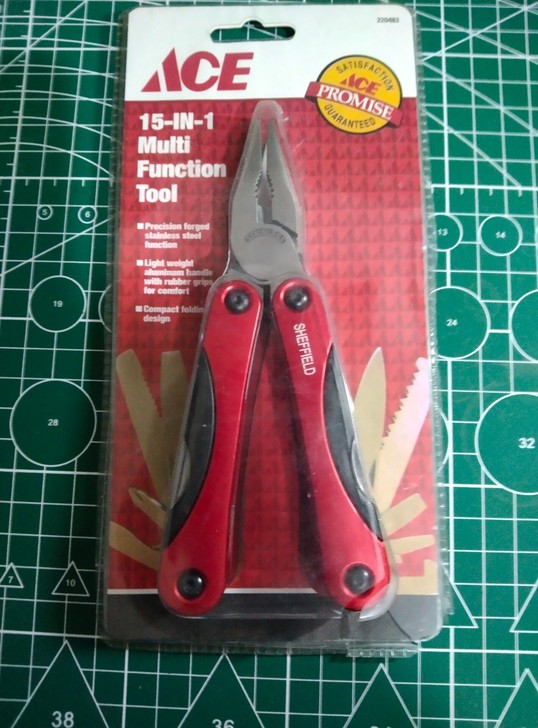 美国ACE,功能折叠钳,全息未拆。十五合一...