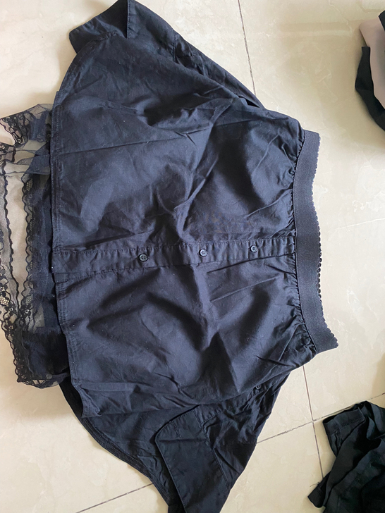 黑色 短裙 蕾丝拼接