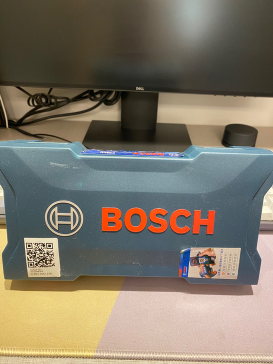 全新正品博士go2电动螺丝刀一套，买了两套...