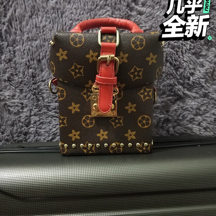 女士Mini小型拎包，可背可提，老婆随便买...