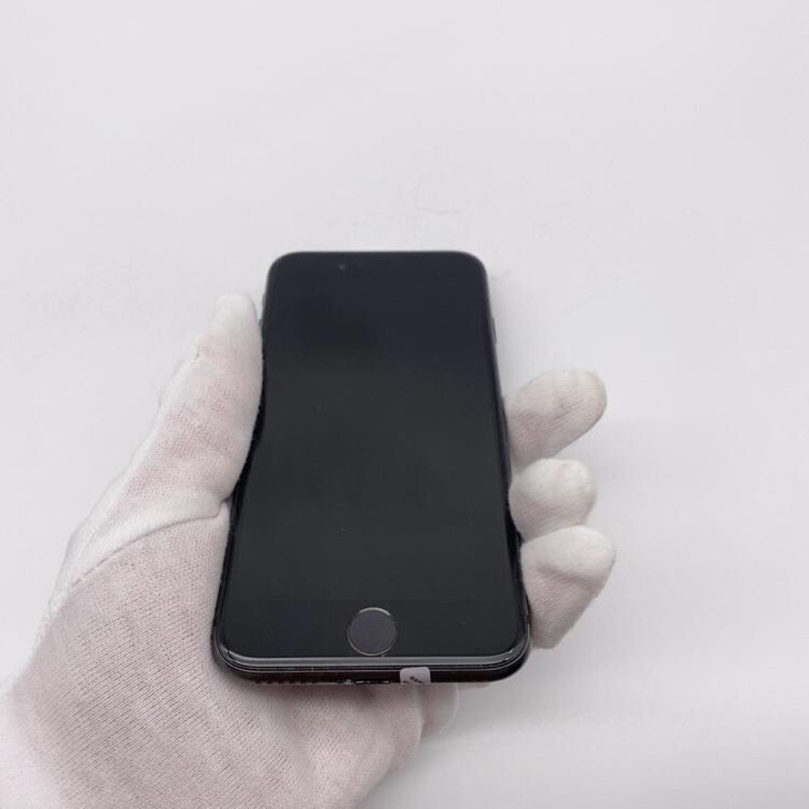 苹果8iphone8，内存64，功能全好，...