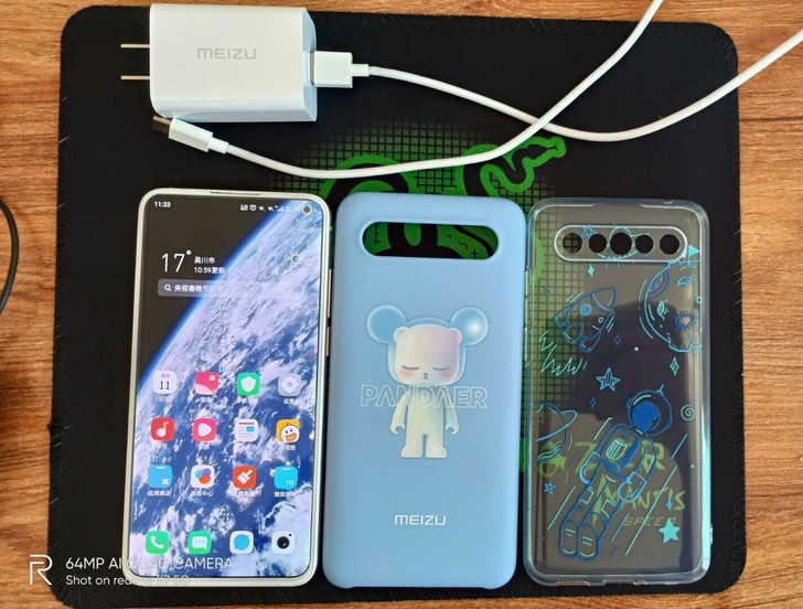 魅族 17 pro 8+128 九成新，戴...
