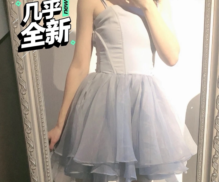 snidel蓬蓬裙 穿过两次，几乎全新，绝...