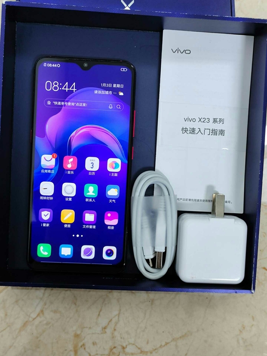 VIVOx23 女生自用手机，8+128G...