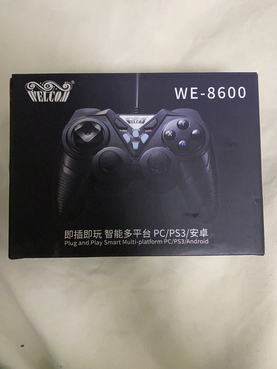 惠康WE-8600游戏手柄，带盒，未使用