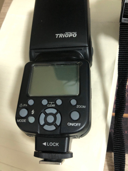 尼康D7100全套设备，99新，只用过一次...
