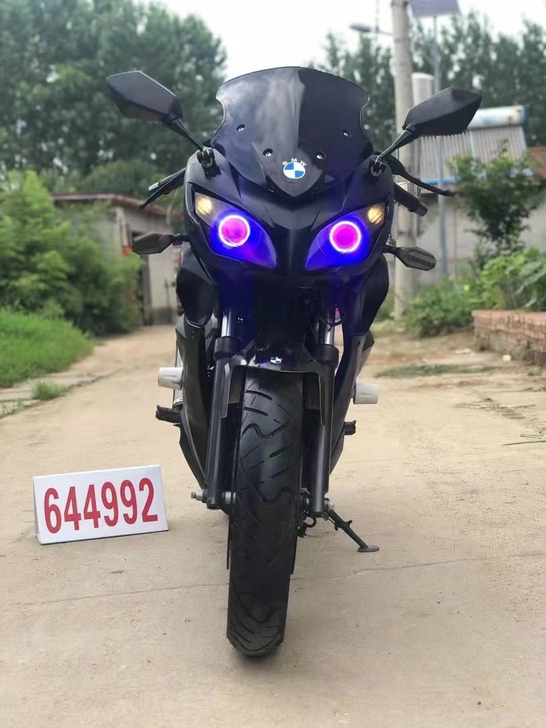 精品S款超跑摩托车，成色完美九九新！搭载新...