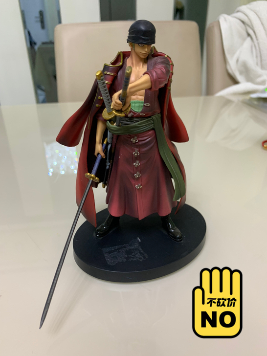 海贼王索大索隆手办 闭眼索隆 这颜值没得说...