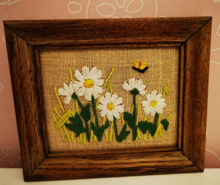 西洋老刺绣画 喜欢直接拍 不议价 感谢 售...