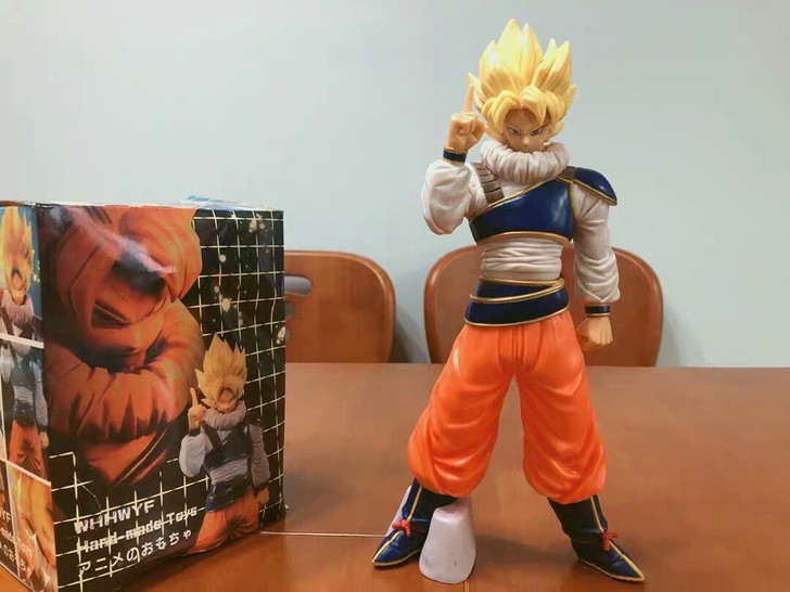 七龙珠 宇宙服悟空手办 超级赛亚人 LC激...