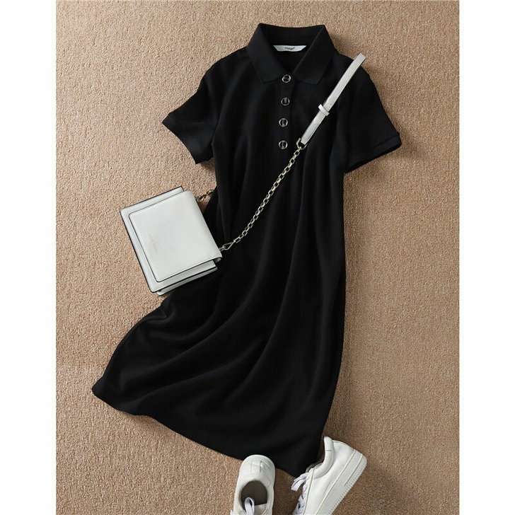 连衣裙2021新款减龄金属扣短袖T恤运动风...