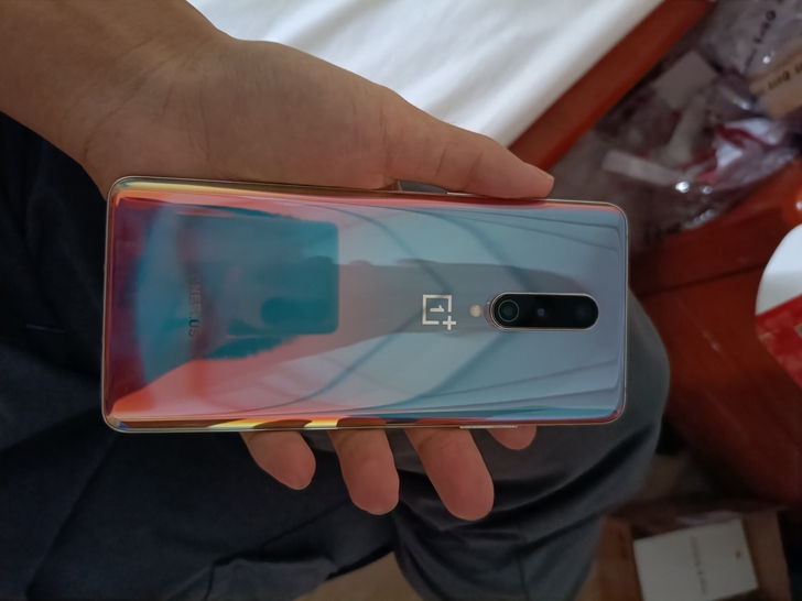 一加8