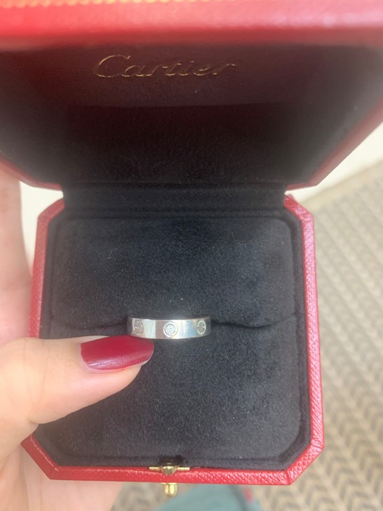 卡地亚 love单钻戒指，银色，尺码最小号...