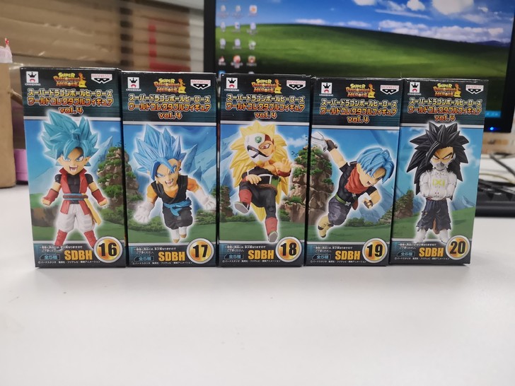 日版 眼镜厂 七龙珠 wcf龙珠英雄4 贝...