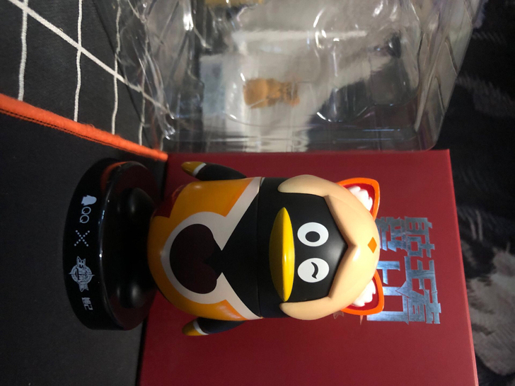鹅厂企鹅联名荣耀妲己公仔手办 有盒有轻微瑕...