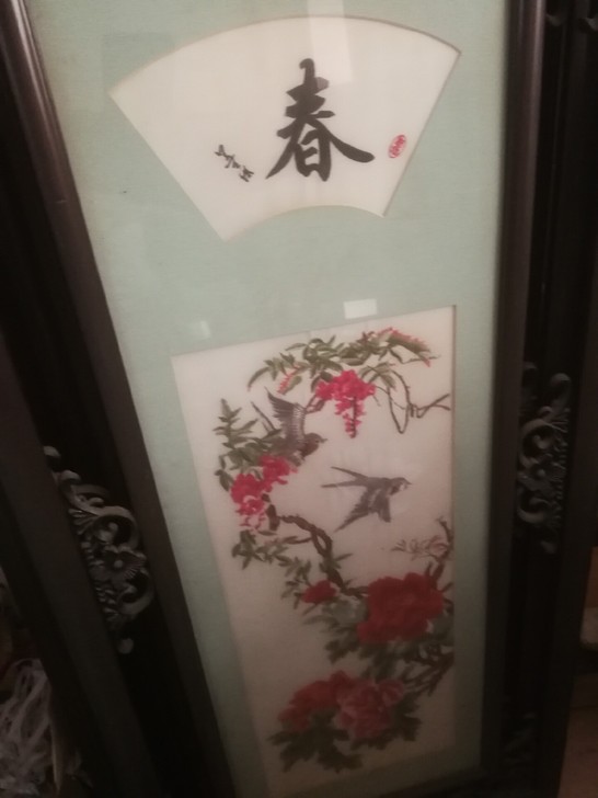 刺绣画 春夏秋冬 几乎全新 放在屋里吃灰