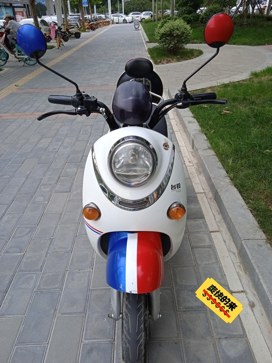 小龟电动车!个人!九成新!低价出售