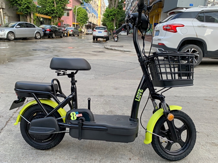 【全新包邮】爱玛官方新款电动车小型车女士可...