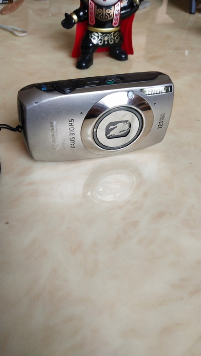 佳能ixus310数码相机,外观成色如图功...