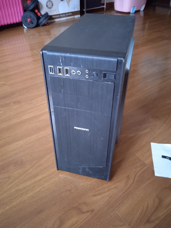 电脑主机箱，可装大中小主板，带usb3.0...