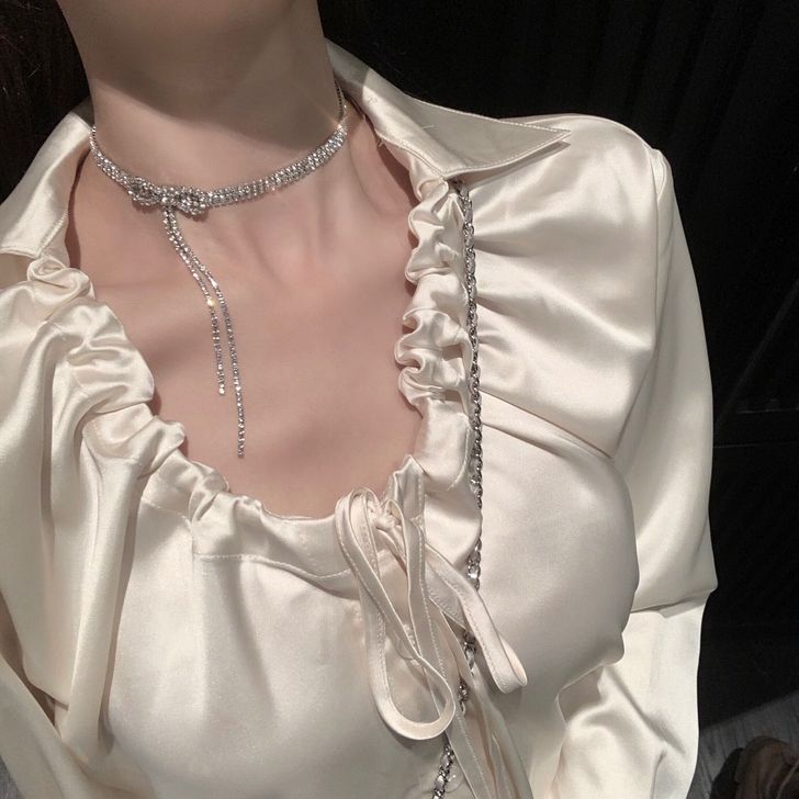 CHICYOU 银色钻石蝴蝶结闪闪ins网...